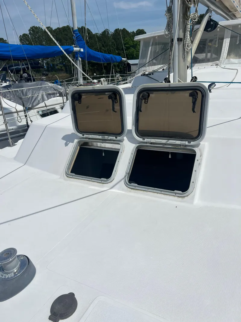 Slide: The Image of Endeavour EndeavourCat 36 2000 - 35