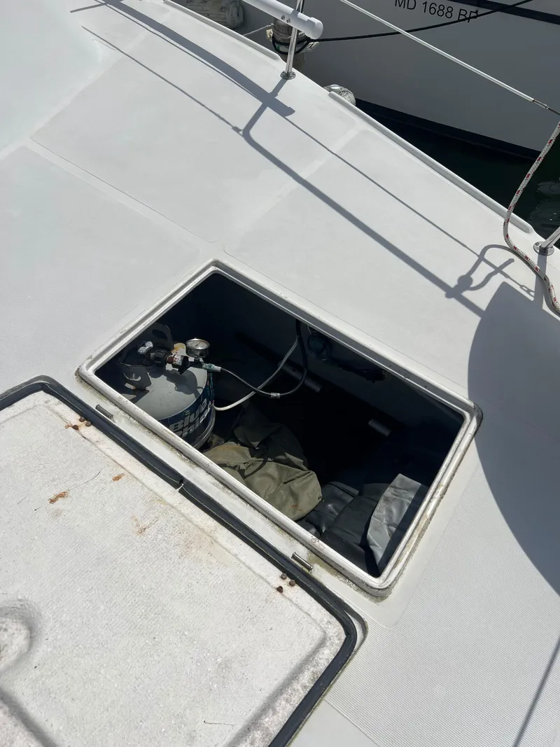 Slide: The Image of Endeavour EndeavourCat 36 2000 - 38