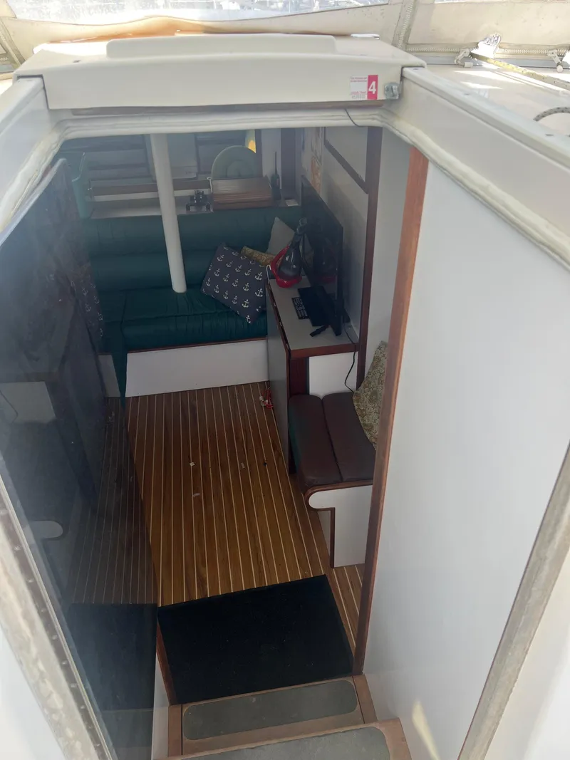 Slide: The Image of Endeavour EndeavourCat 36 2000 - 44