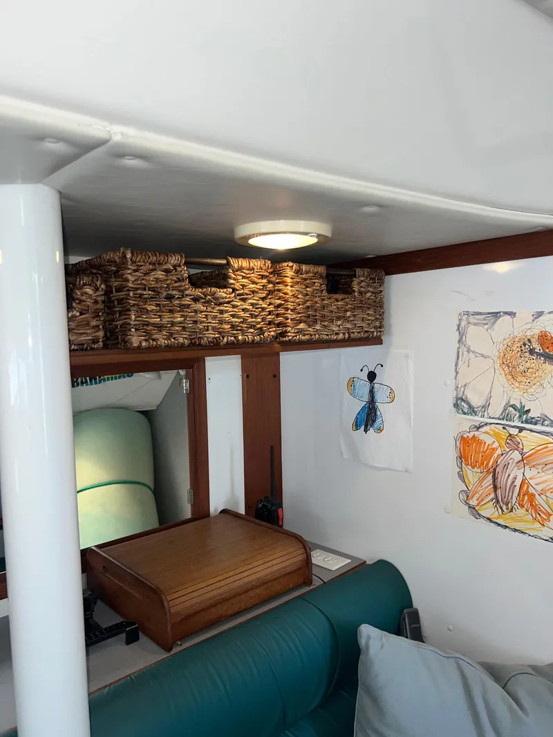 Slide: The Image of Endeavour EndeavourCat 36 2000 - 52