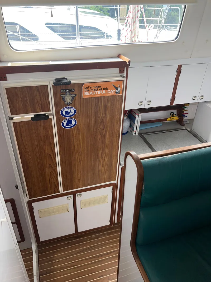 Slide: The Image of Endeavour EndeavourCat 36 2000 - 72