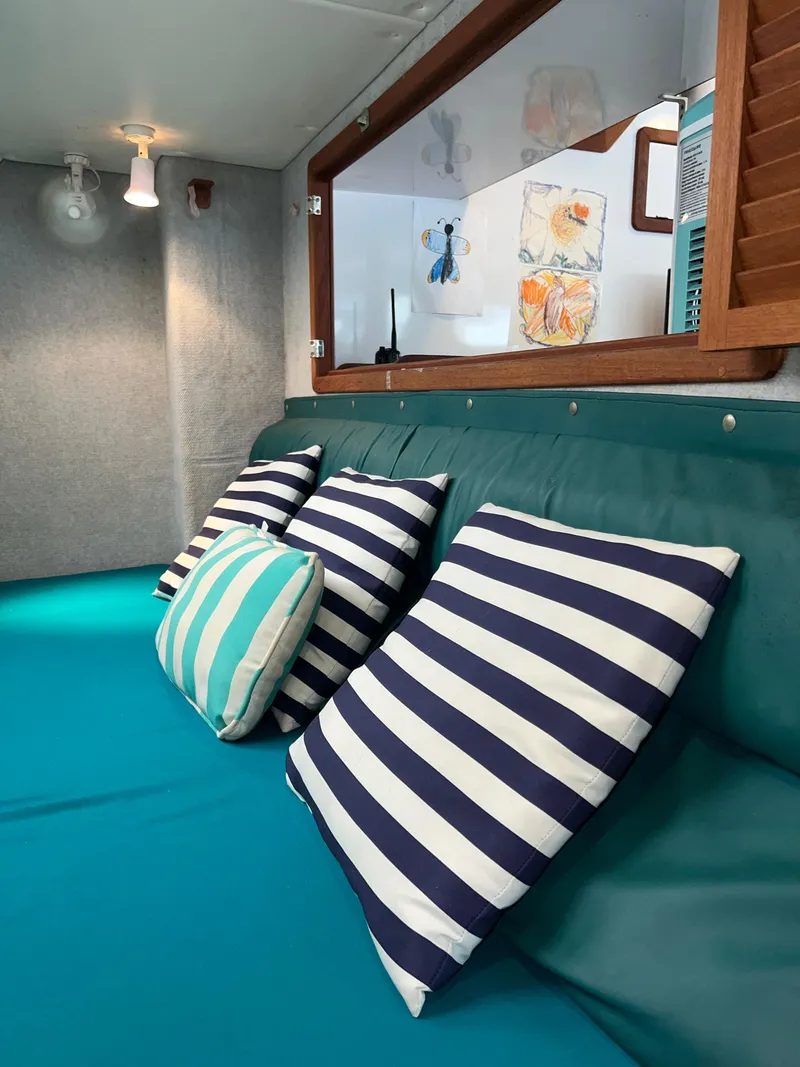 Slide: The Image of Endeavour EndeavourCat 36 2000 - 97