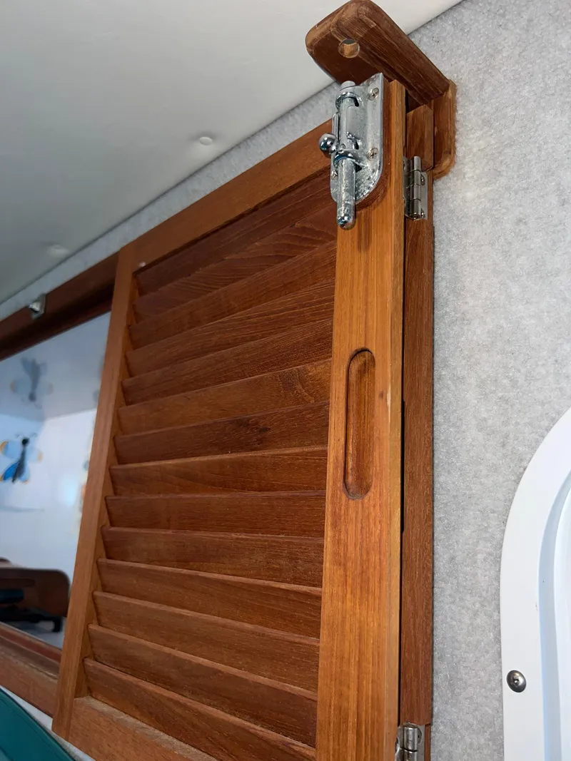 Slide: The Image of Endeavour EndeavourCat 36 2000 - 98