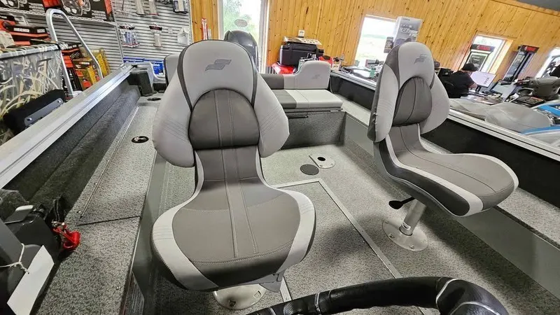 Slide: The Image of Starcraft Stealth 166 SC 2024 - 7