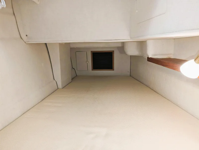 Slide: The Image of Ranger Tug R-31 CB 2018 - 29