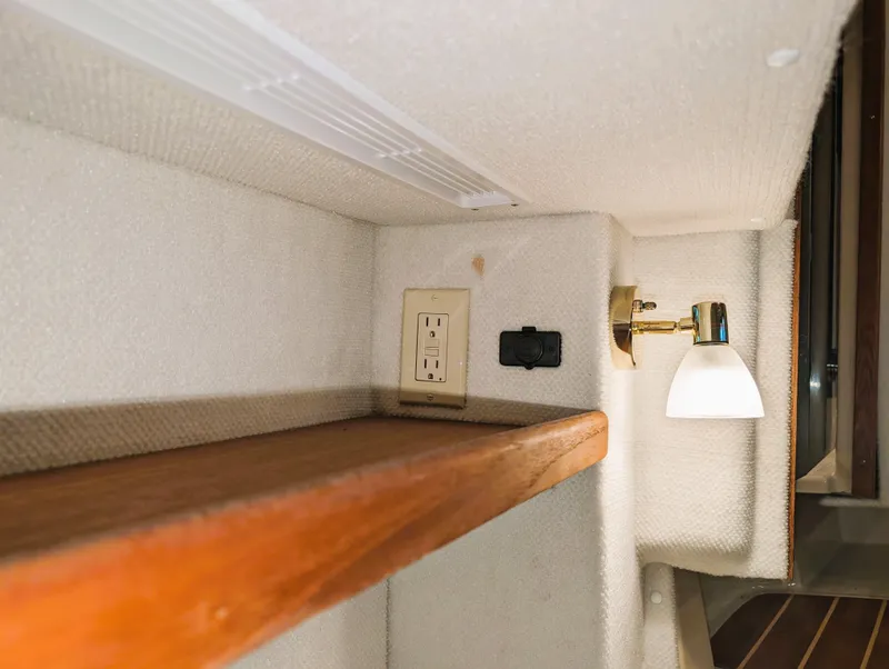 Slide: The Image of Ranger Tug R-31 CB 2018 - 35