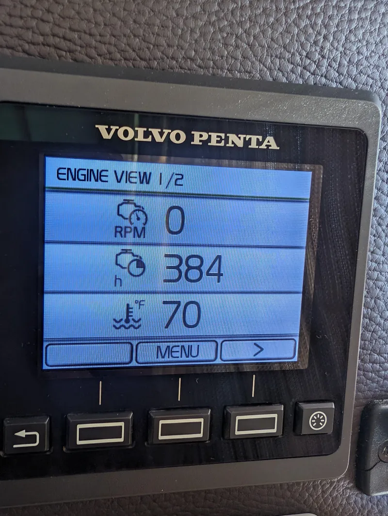 Slide: The Image of Ranger Tug R-31 CB 2018 - 44