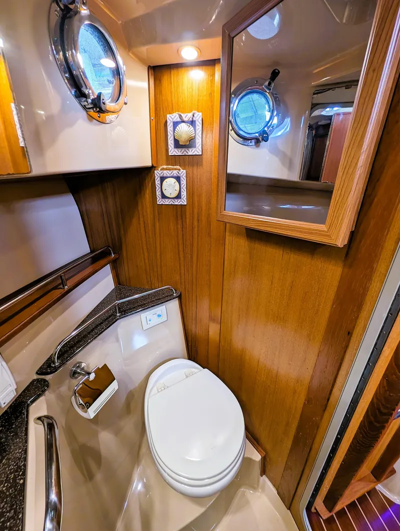 Slide: The Image of Ranger Tug R-31 CB 2018 - 55