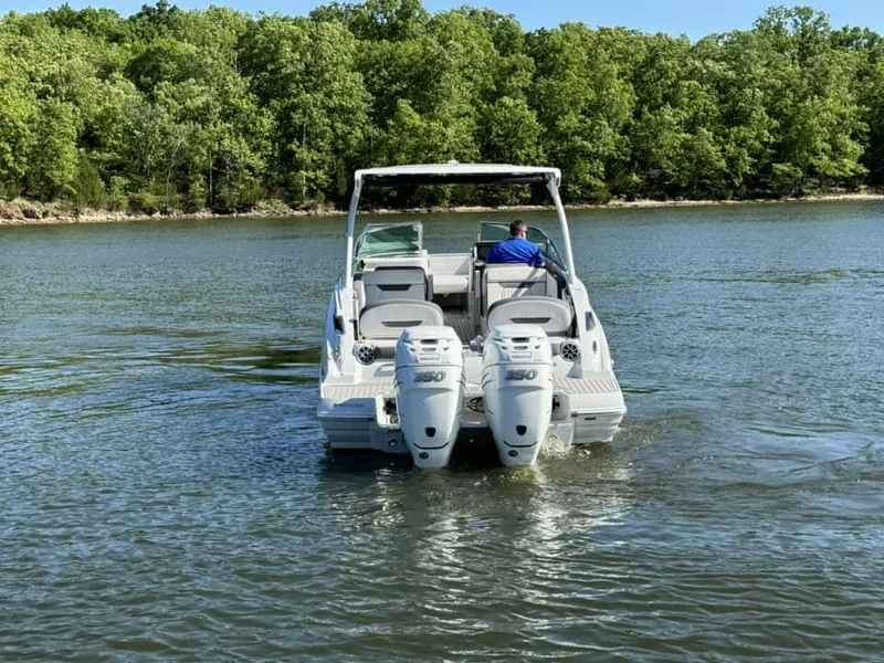 Slide: The Image of Crownline Boats 330 XSS 2025 - 48