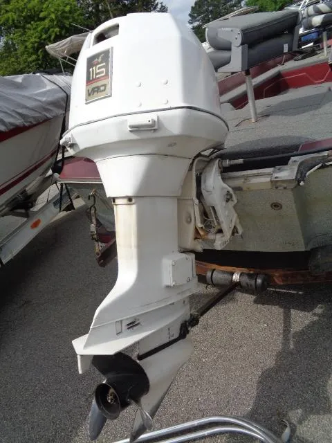Slide: The Image of 1987 Venture Bass Boat 18 with 115 HP outboard motor. - 5