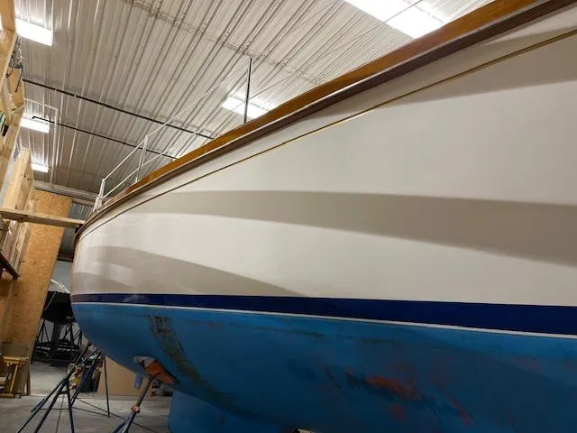 Slide: The Image of Starboard Side - 24