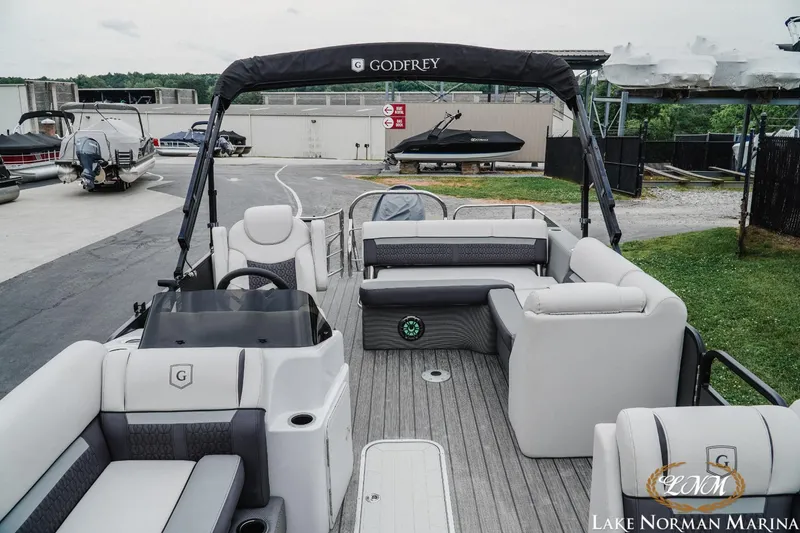 Slide: The Image of 2021 Godfrey SWEETWATER 2286 SFL pontoon boat at Lake Norman Marina. - 4