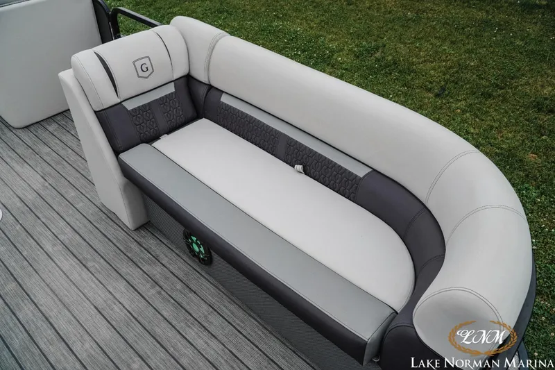 Slide: The Image of 2021 Godfrey SWEETWATER 2286 SFL boat seating at Lake Norman Marina. - 7