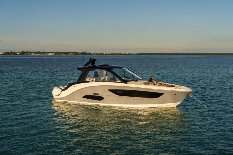 Slide: The Image of 2023-Sea-Ray-Sundancer-370-Outboard-MarineMax - 3