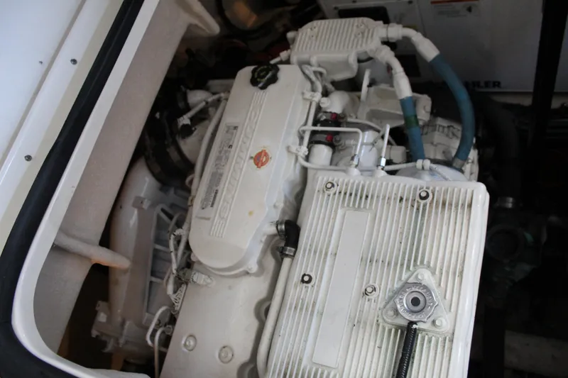 Slide: The Image of Sea Ray 400 Sundancer 2016 - 64