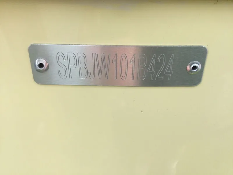 Slide: The Image of Sea Pro 222 CC T TOP 2024 - 13