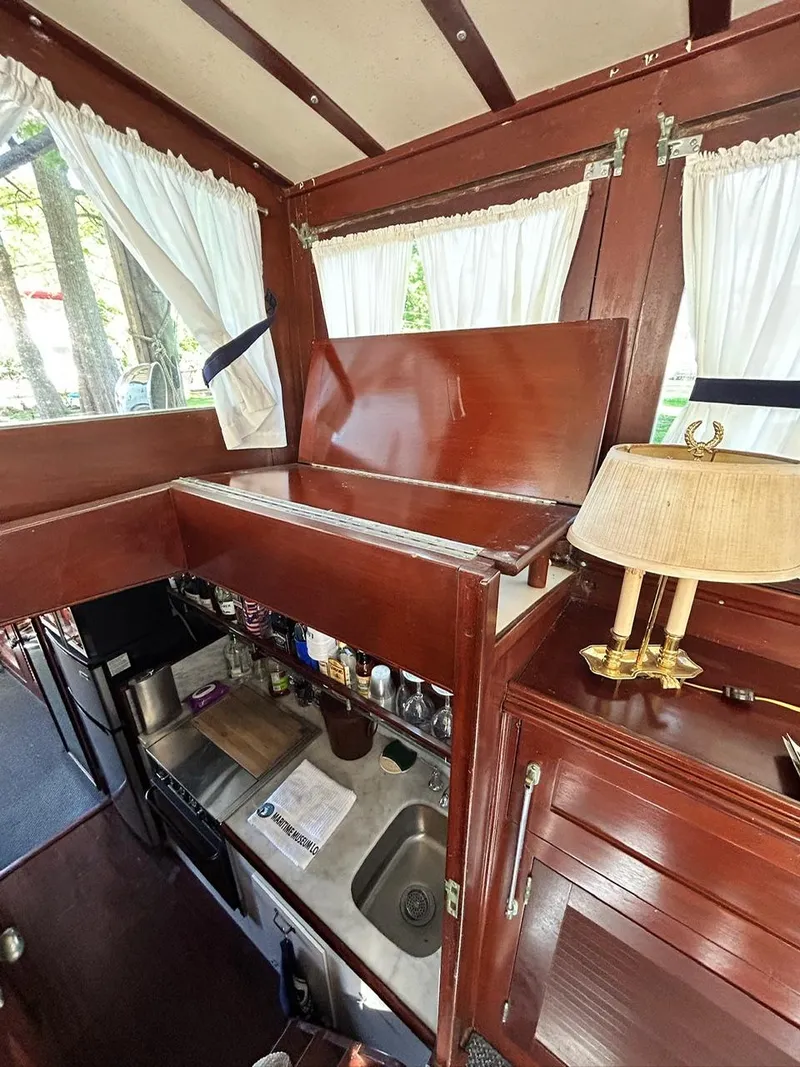 Slide: The Image of Classic ACF 47' Motor Yacht 1930 - 56