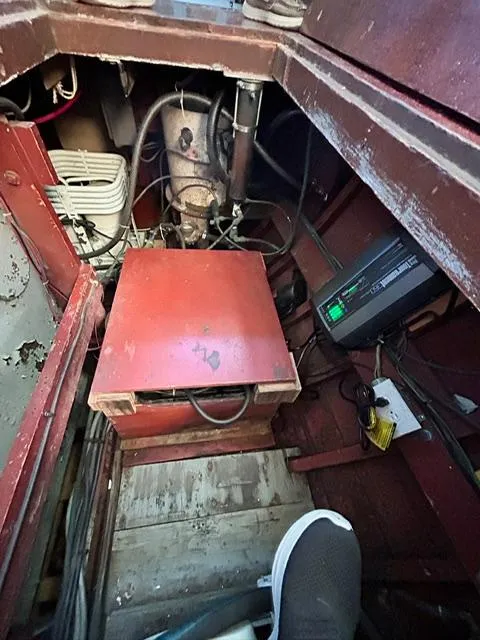 Slide: The Image of Classic ACF 47' Motor Yacht 1930 - 93