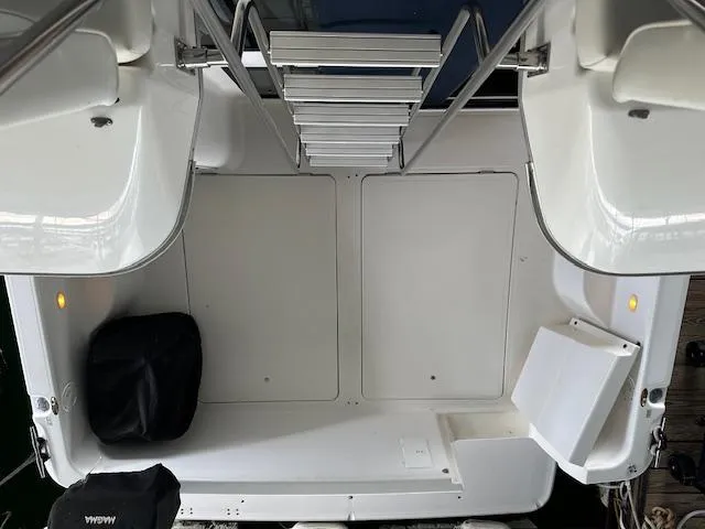 Slide: The Image of Bayliner 3388 Command Bridge 2000 - 12