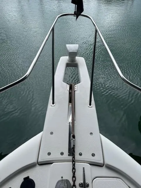 Slide: The Image of Bayliner 3388 Command Bridge 2000 - 15