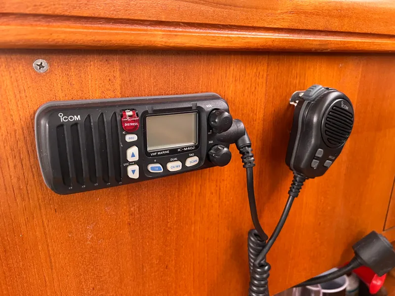 Slide: The Image of ICOM marine radio installed on a 2005 Hunter 36 sailboat. - 37
