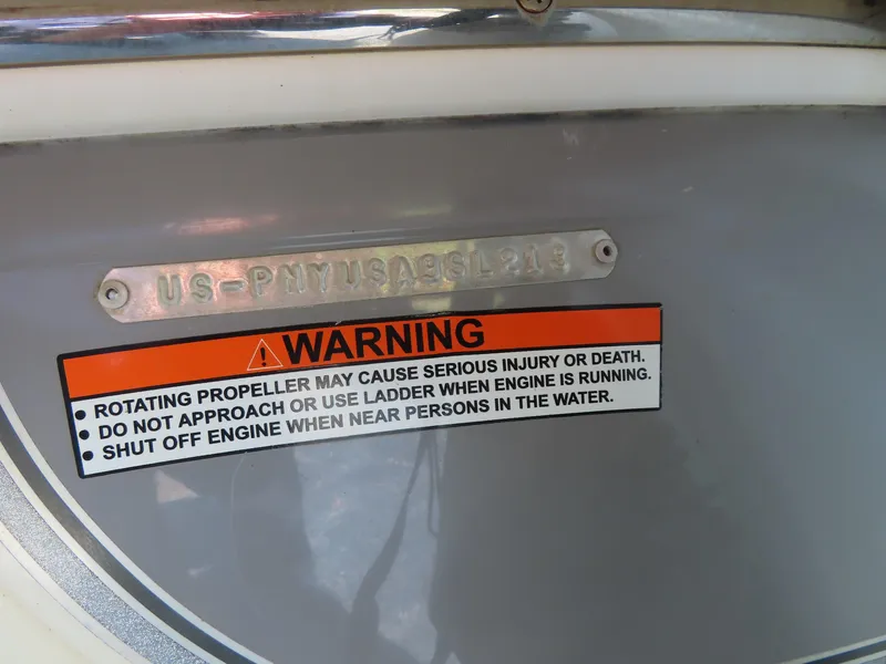 Slide: The Image of 2013 Stingray 195LX boat warning label and hull identification number - 20