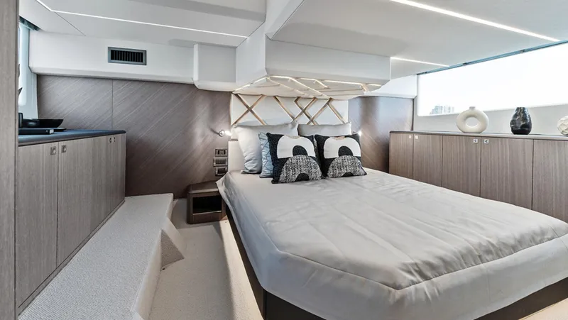 Slide: The Image of Modern bedroom interior of 2025 Galeon 440 Fly yacht with stylish decor. - 15