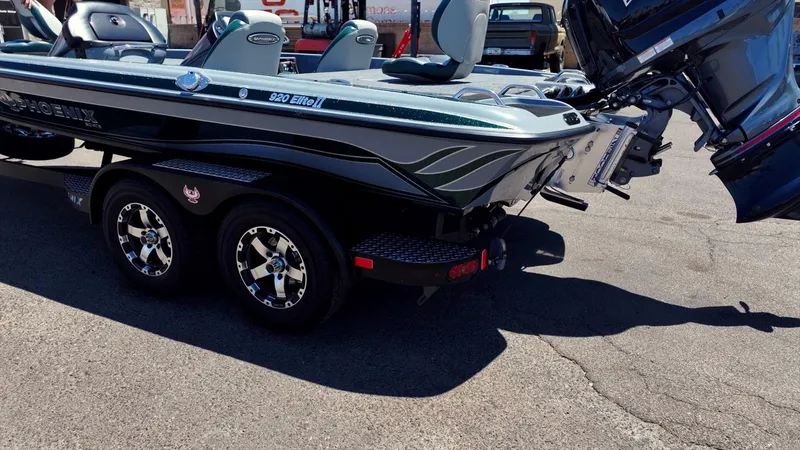 Slide: The Image of Phoenix 920 Elite II - 14