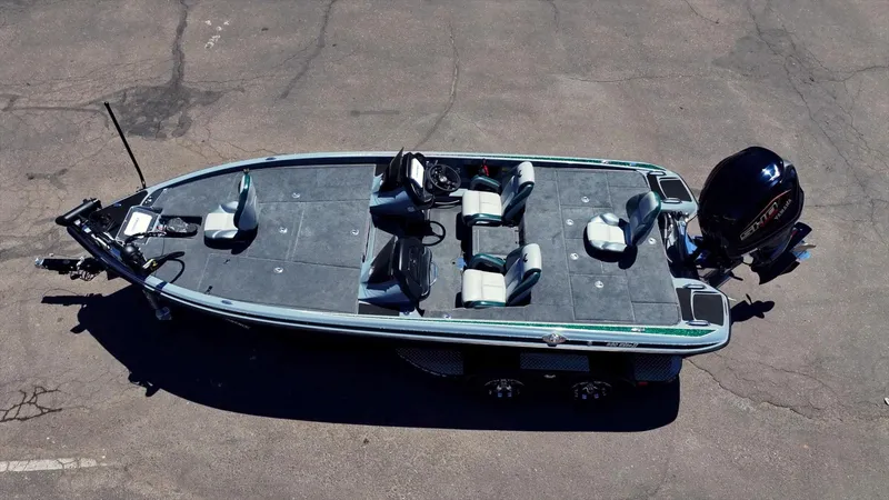 Slide: The Image of Phoenix 920 Elite II - 24