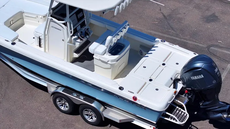 Slide: The Image of Skeeter SX2550 Family - 21