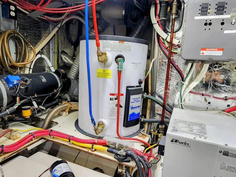 Slide: The Image of Hi-Star Yacht Fisher 55 1987 - 50