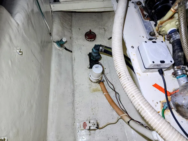 Slide: The Image of Hi-Star Yacht Fisher 55 1987 - 51