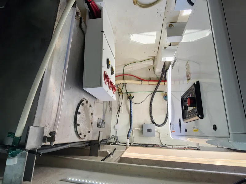 Slide: The Image of Hi-Star Yacht Fisher 55 1987 - 58