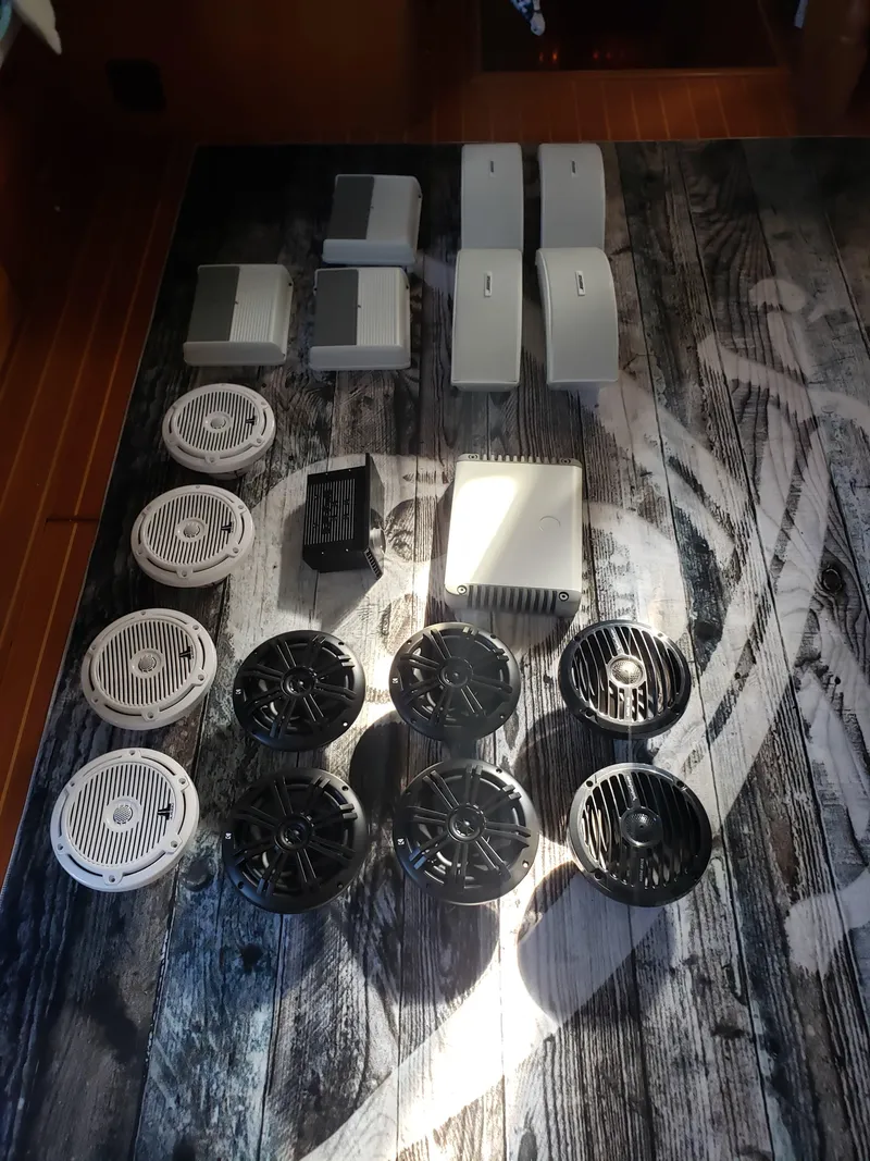 Slide: The Image of Hi-Star Yacht Fisher 55 1987 - 60