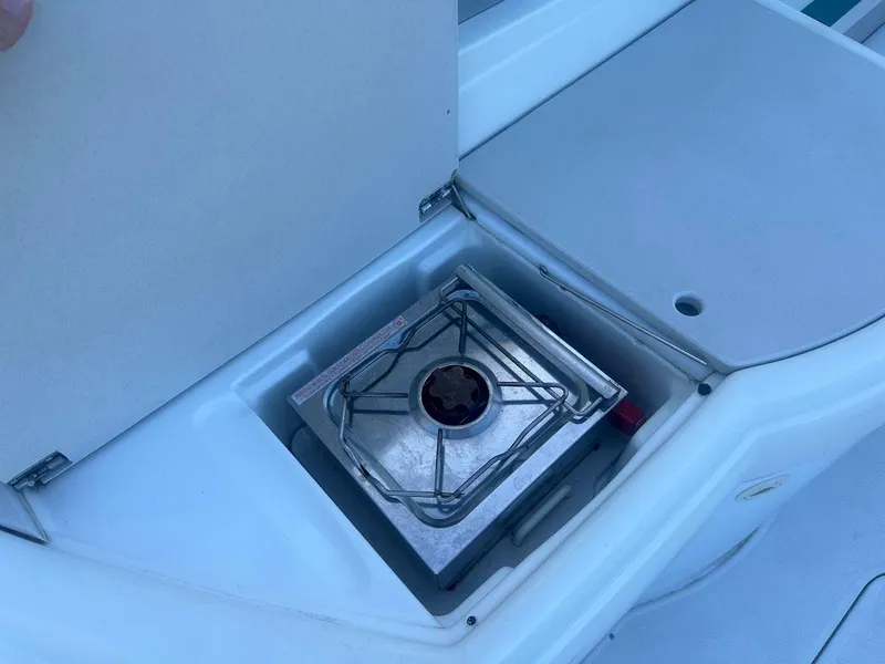 Slide: The Image of Built-in stove on a 1999 Formula 330 SS boat. - 18