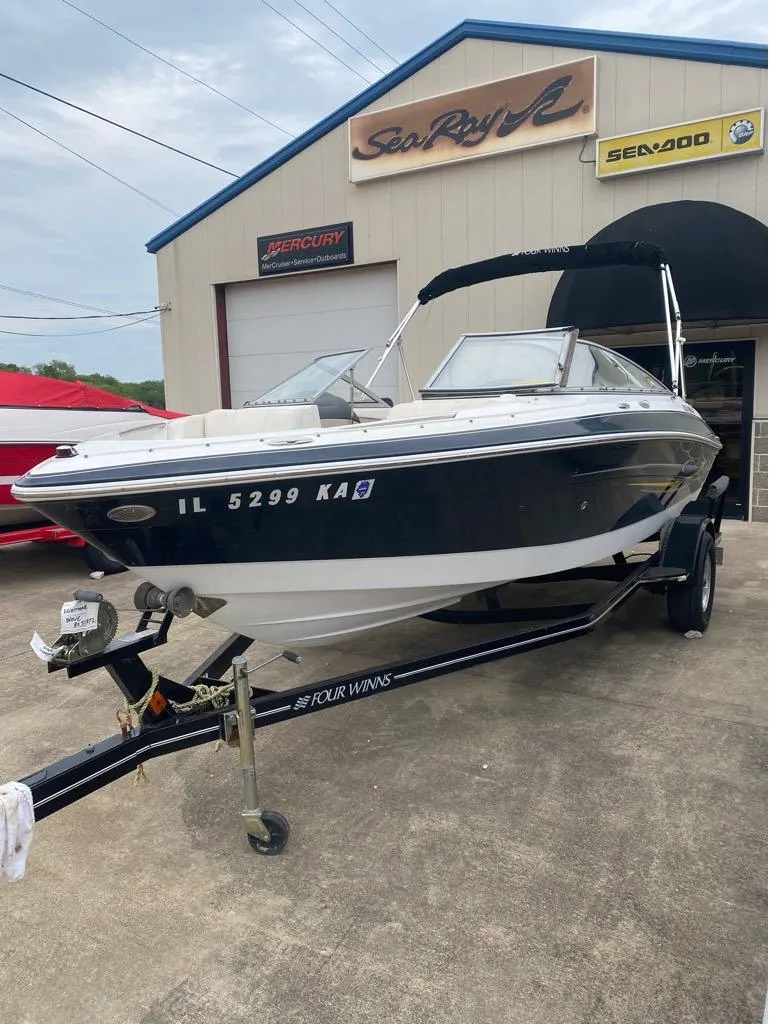 The Image of Four Winns 190 Horizon 2005 - 1