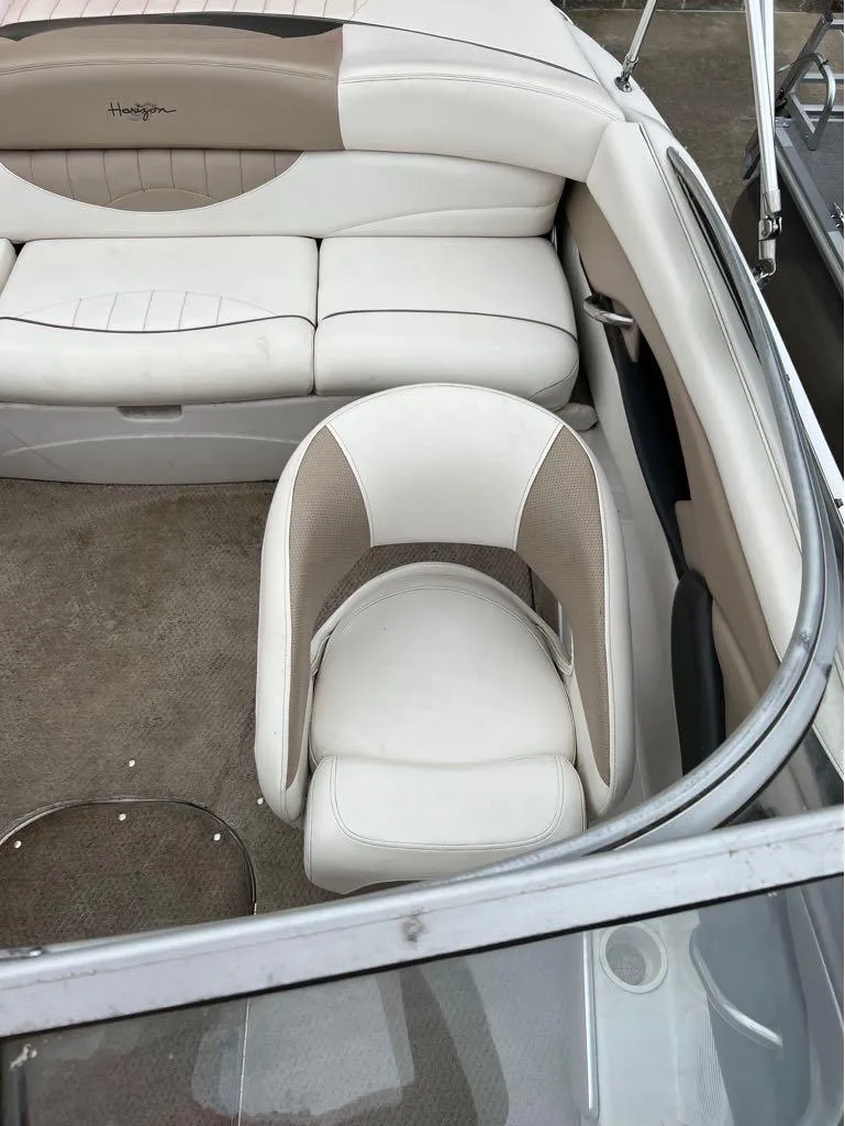 Slide: The Image of Four Winns 190 Horizon 2005 - 13