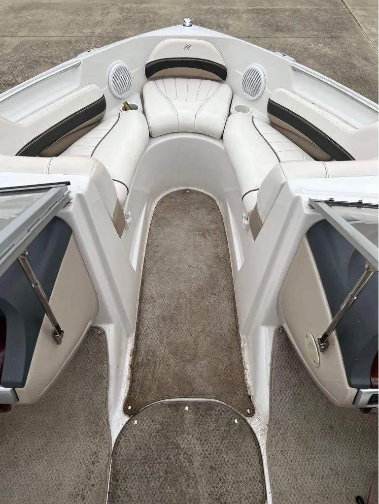 Slide: The Image of Four Winns 190 Horizon 2005 - 8