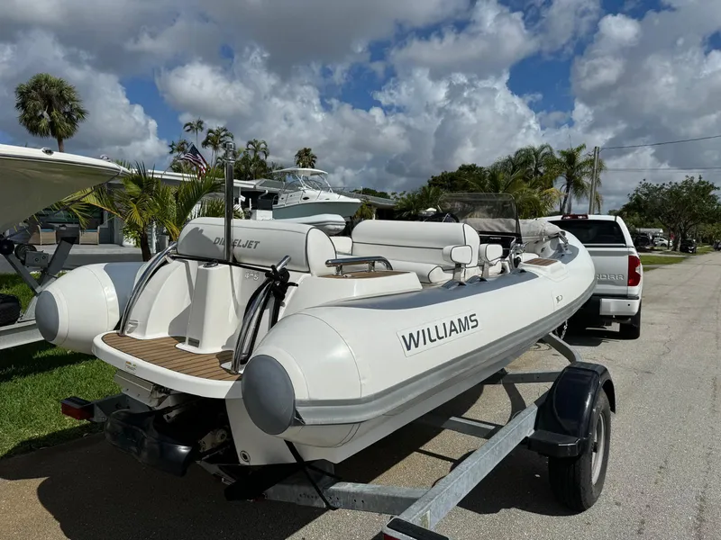 Slide: The Image of 2019 Williams Jet Tenders 445 on trailer, ready for transport. - 7
