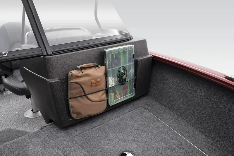 Slide: The Image of Tracker Pro Guide V-175 WT 2024 - 19