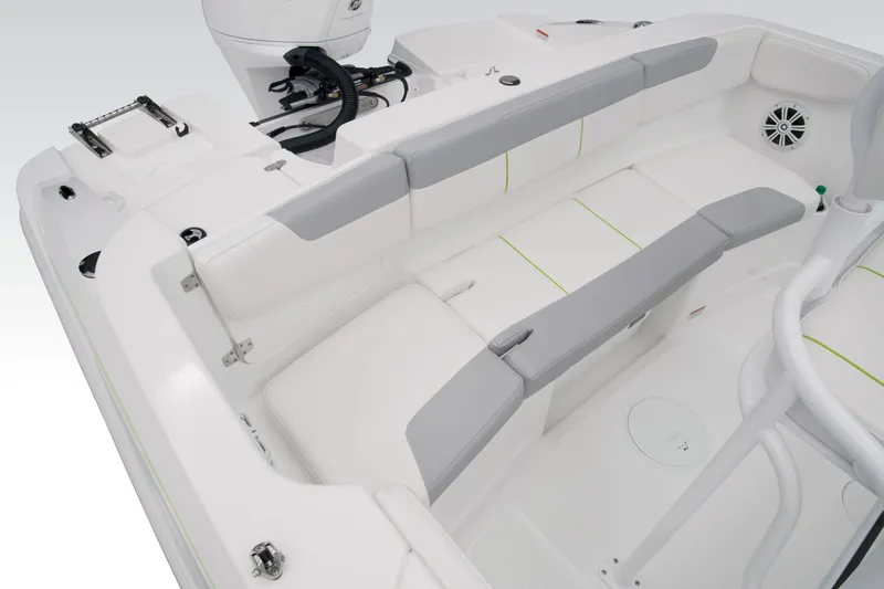 Slide: The Image of Manufacturer Provided Image: Tahoe 2150 CC - 44