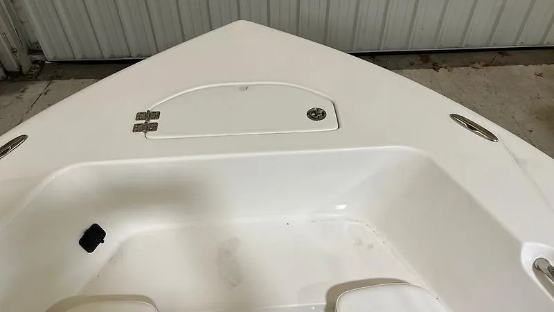 Slide: The Image of Sea Pro 202 Center Console 2024 - 20