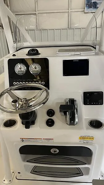 Slide: The Image of Sea Pro 202 Center Console 2024 - 21