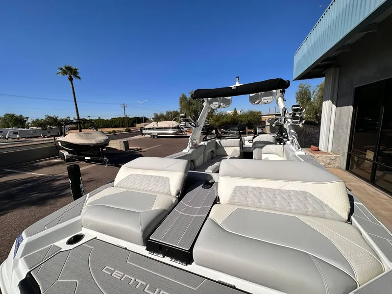 Slide: The Image of Centurion Ri265 2024 - 10