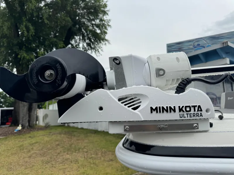 Slide: The Image of Minn Kota Ulterra motor on a 2024 Ranger 2510 boat, close-up view. - 12