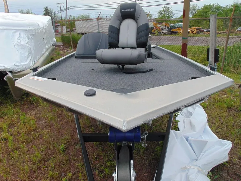 Slide: The Image of 2024 Crestliner 1600 Storm fishing boat with front swivel seat. - 7