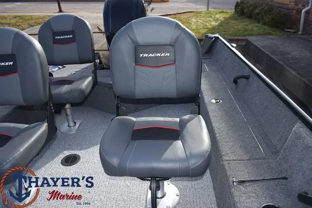 Slide: The Image of Tracker Pro Guide V-16 SC 2024 - 14