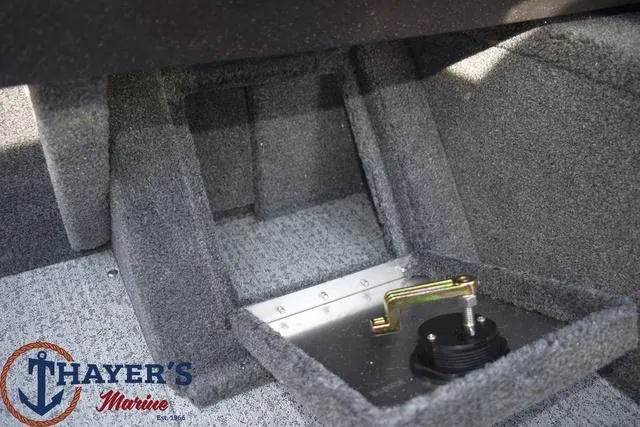 Slide: The Image of Tracker Pro Guide V-16 SC 2024 - 19