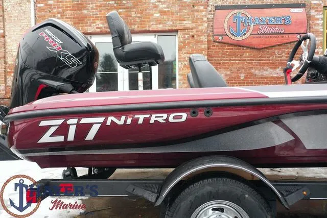 Slide: The Image of 2024 Nitro Z17 boat at Thayer's Marine dealership. - 5