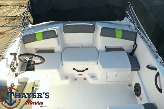 Slide: The Image of Tahoe T18 2024 - 14